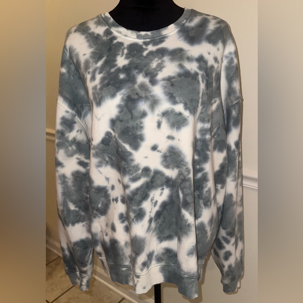 Mono B Tie-Dye Oversized Sweatshirt – Cozy Boho Streetwear